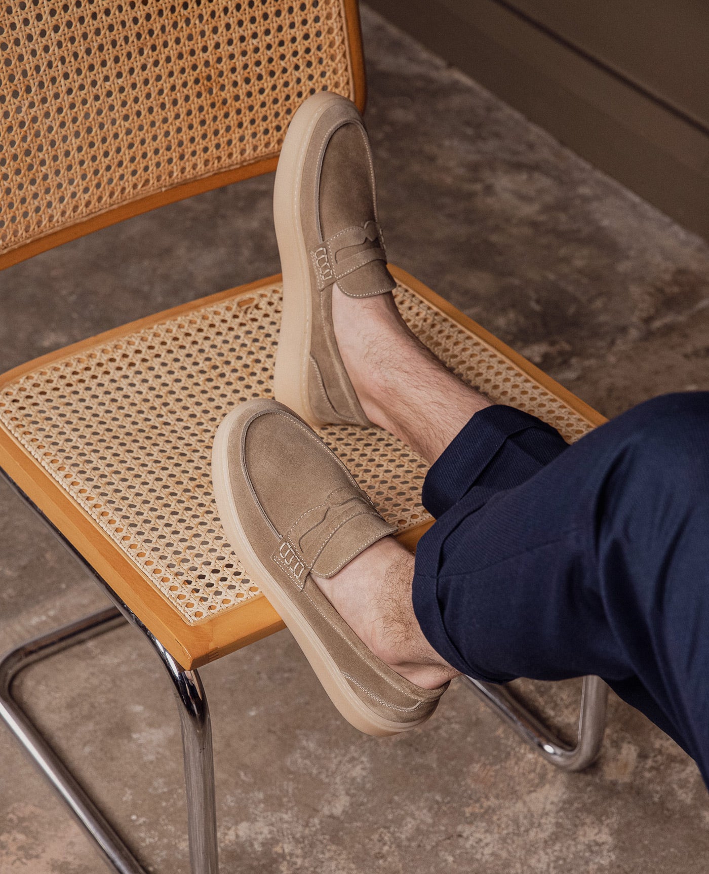 DEBONAIR SABLE - KOST